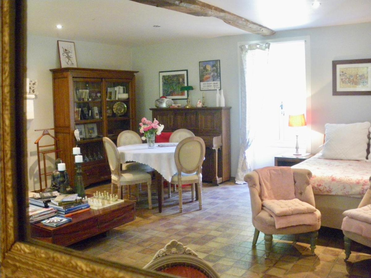 La Metairie Du Pont Bed & Breakfast Sainte-Hermine Bagian luar foto